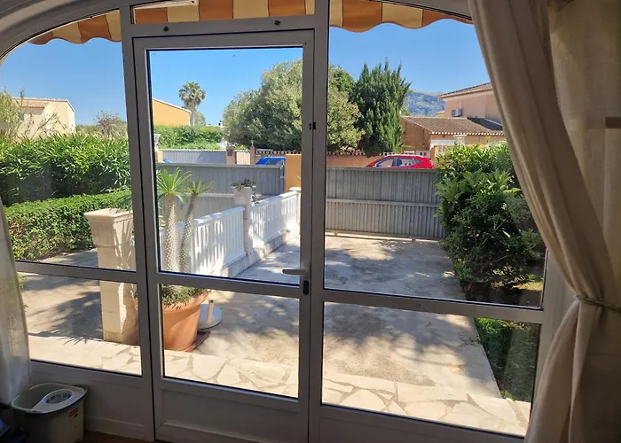 Paraiso Del Sol 아파트 *